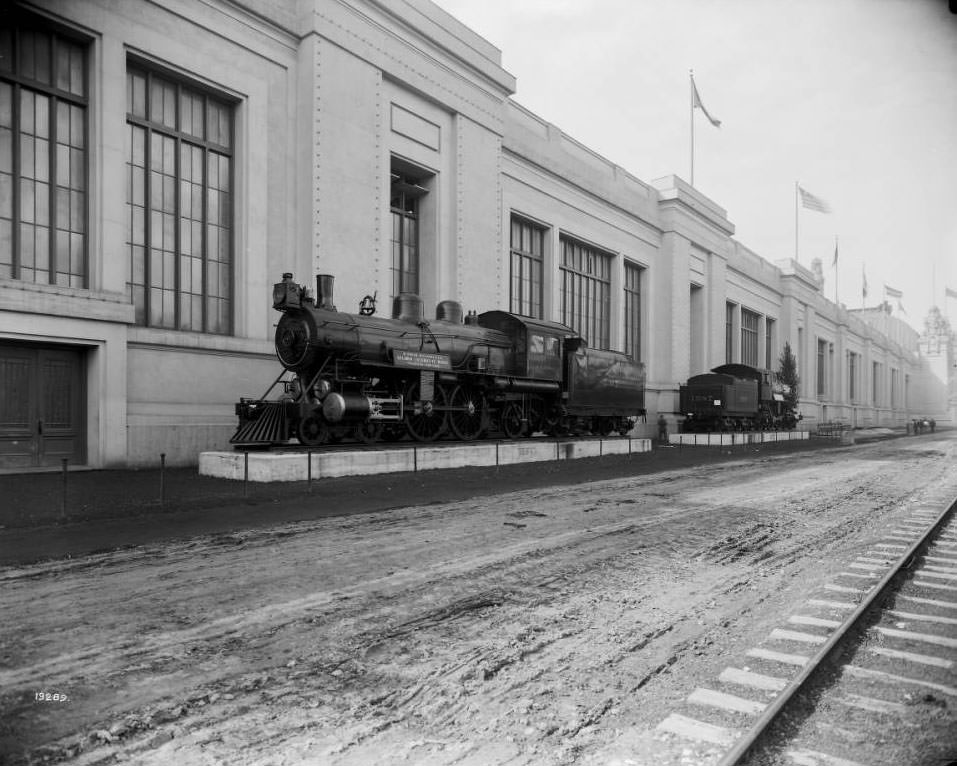 Baldwin Locomotive exhibit outside the Palace of Transportation, 1904
