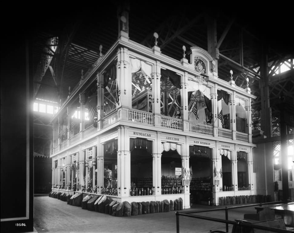 Puerto Rico exhibit in the Palace of Agriculture, 1904