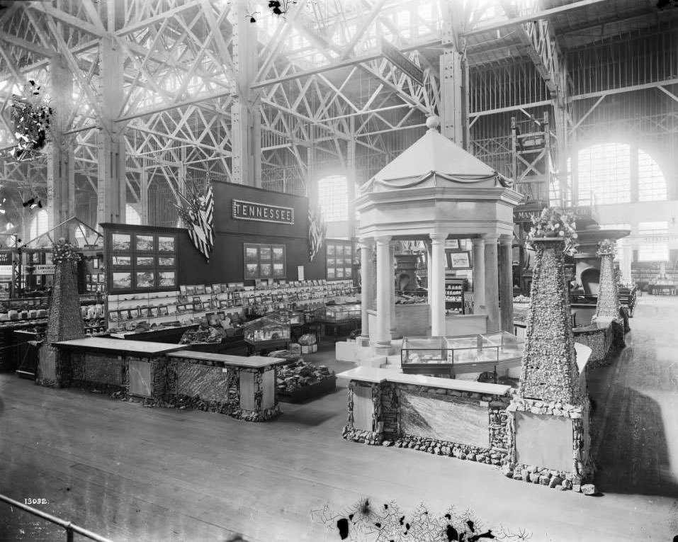 Tennessee's exhibit in the Palace of Mines and Metallurgy at the Louisiana Purchase Exposition, 1904