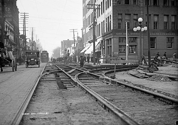 Queen and Terauley streets, 1910s