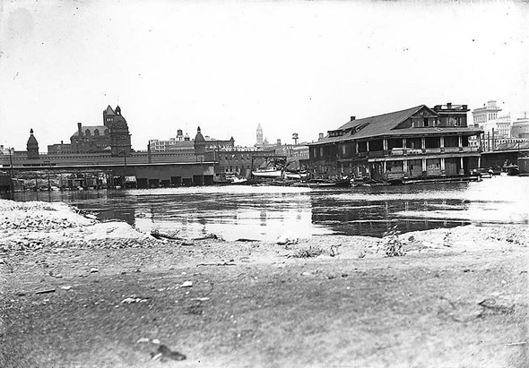 Toronto Waterfront at York Street, 1910s