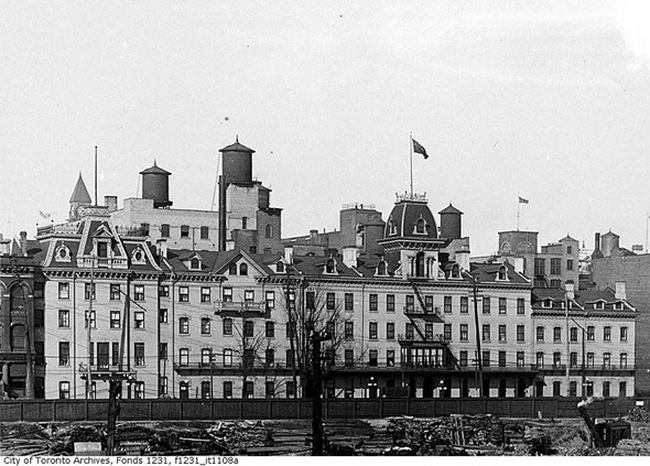 The Queen's Hotel, 1910s
