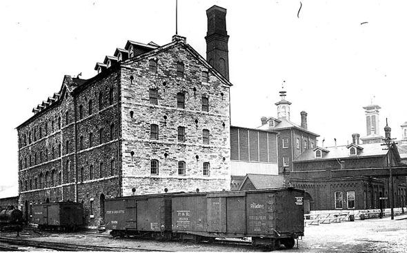 Gooderham Worts Distillery, 1910s