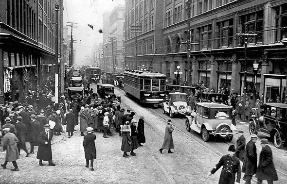 Queen Street looking east from James Street, 1924