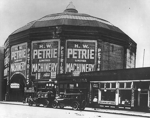 Cyclorama, 1922