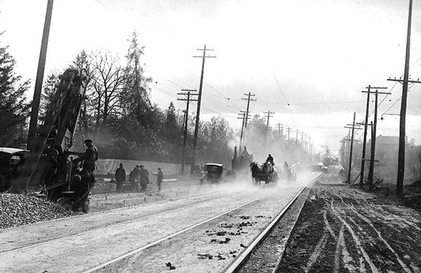 Yonge Street looking north at Lawrence Avenue, 1922