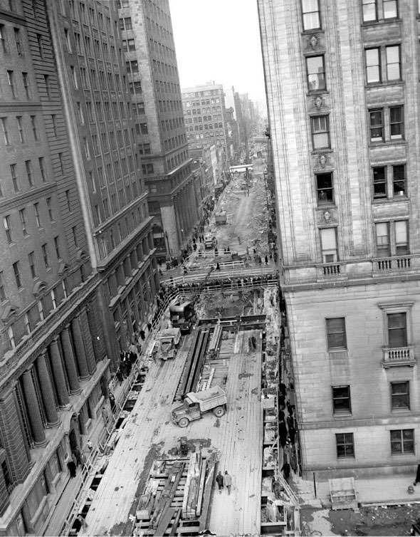 Building the subway, 1950s