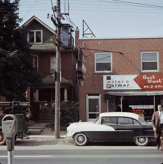 4972 Dundas West, 1950s