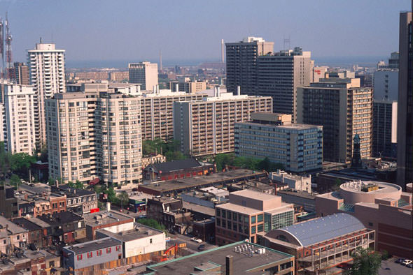 Southeast to the Port Lands over the Yonge and College area. That's the CBC's old Jarvis St. antenna on the extreme left.1990s