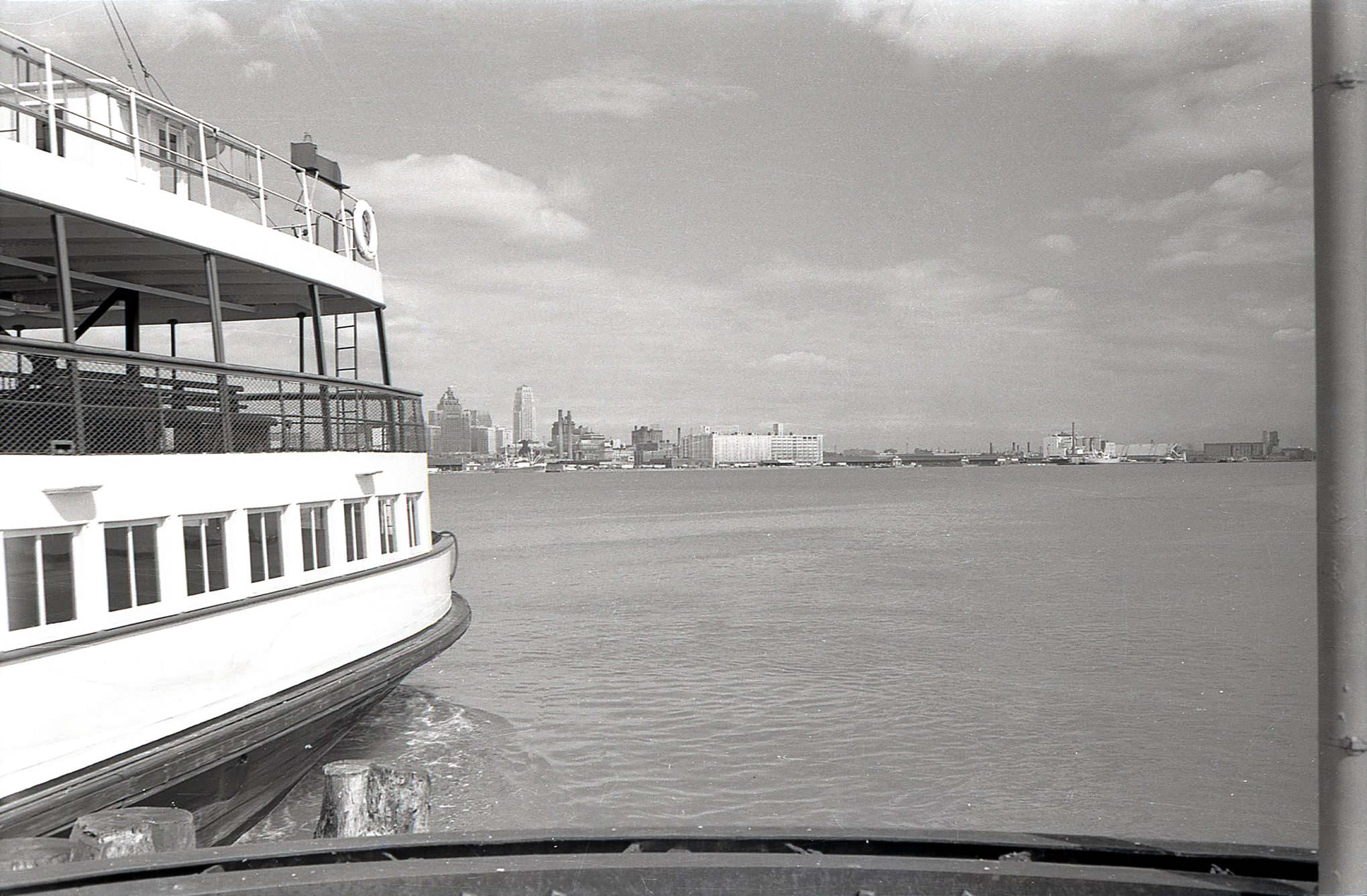 One last ferry pic before changing locations. This one offers a background view of the waterfront east of Yonge, including the Redpath Sugar Refinery, 1960.