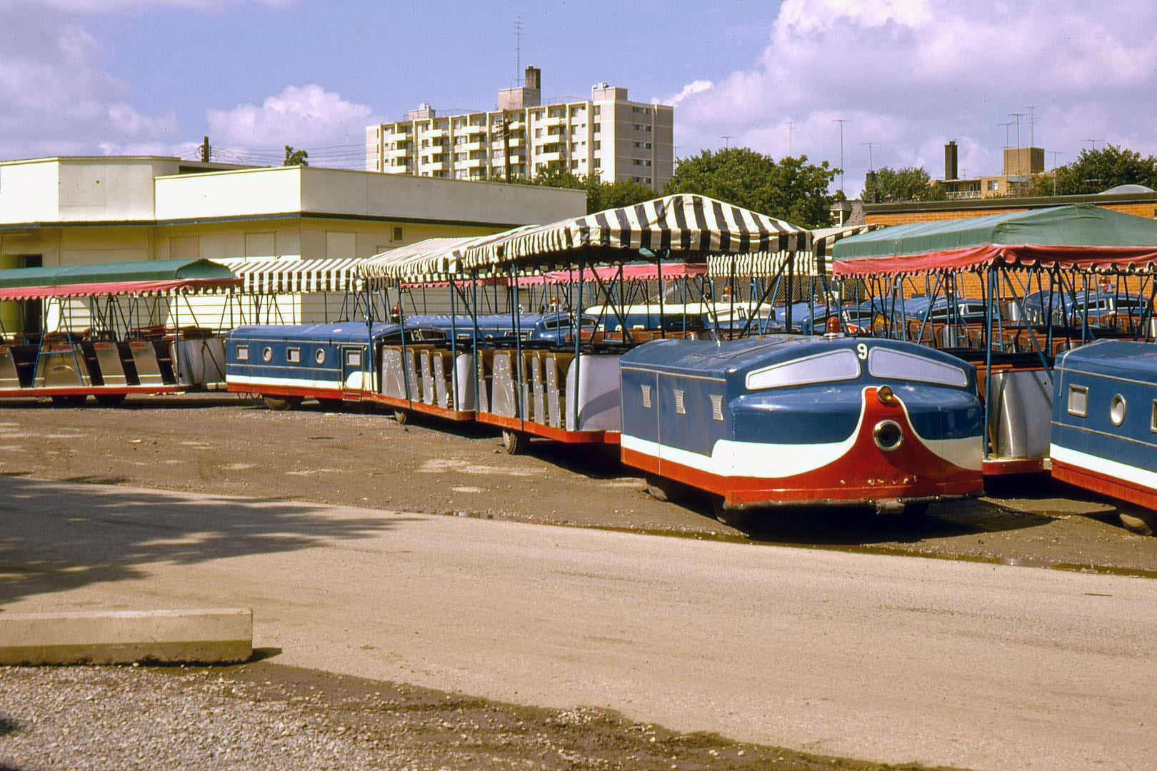EXpress Train shuttles, CNE grounds, 1968