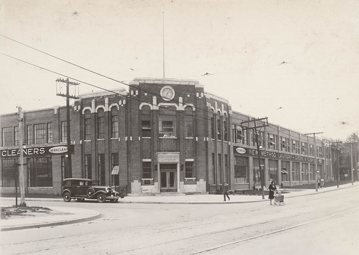 New Method Laundry Company Limited building, 725 College St., at Crawford St., south west corner, 1929