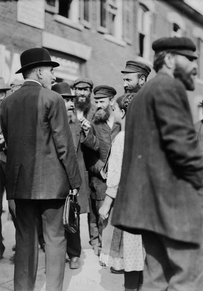 Jewish missionary Henry Singer in 'The Ward', 1912.