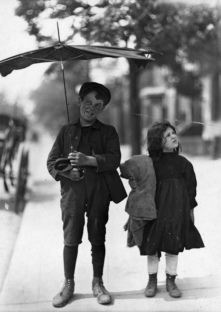 Children in 'The Ward', 1908.