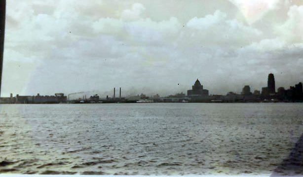 Toronto from the Cayuga, 1900s