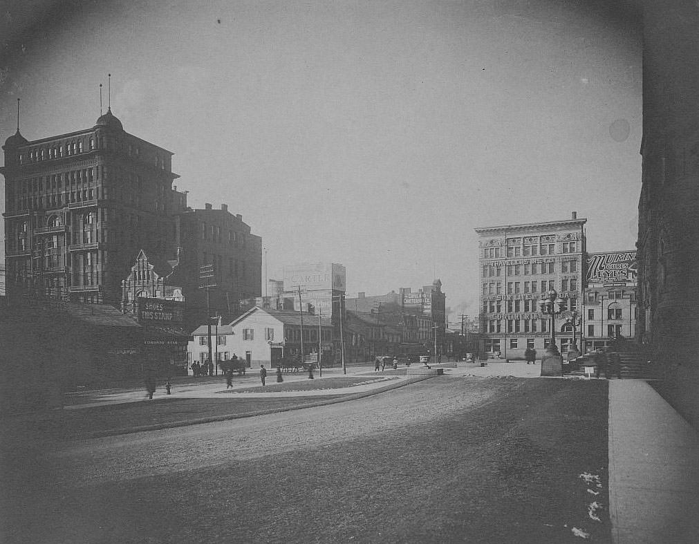 In front of City Hall looking west down Queen Street, 1906