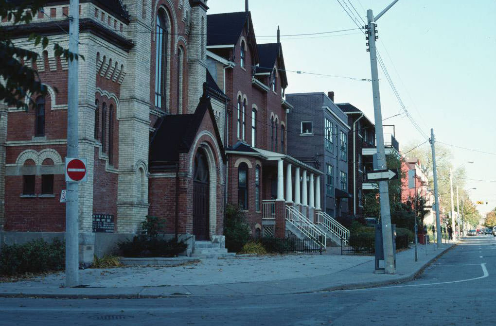 72-74 Beverley Street, 1993