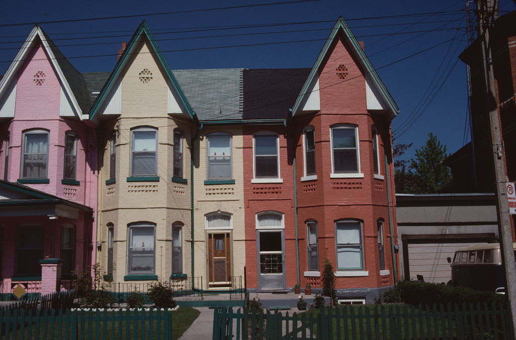 38-40 Beaconsfield Avenue, 1978