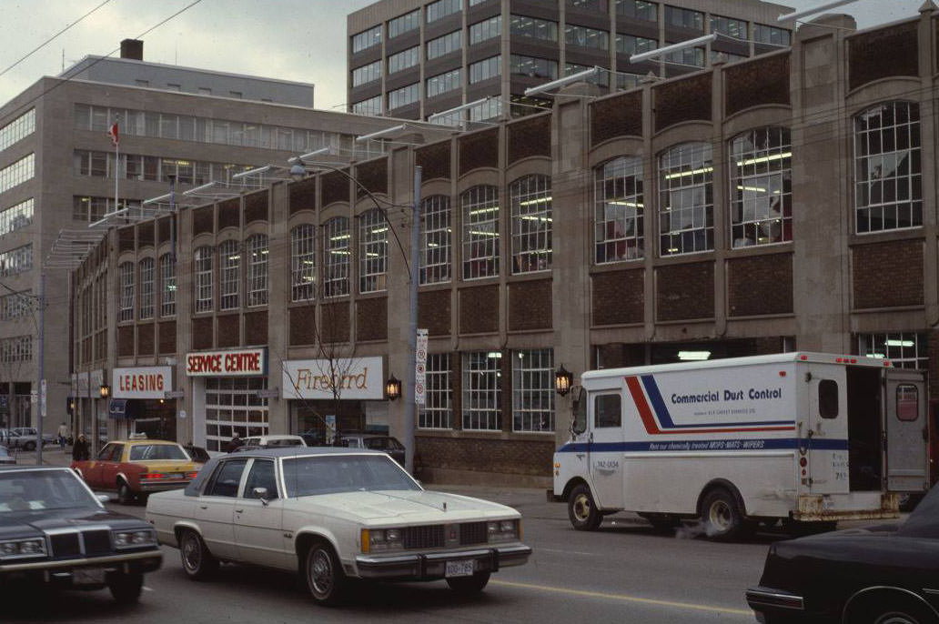 Addison - 832 Bay Street, 1980