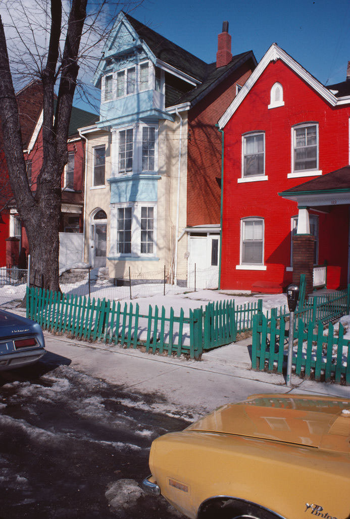 124 Baldwin Street, 1976