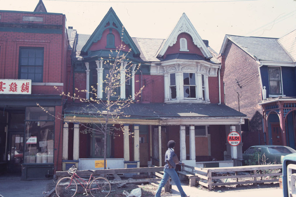 19-21 Baldwin Street, 1979