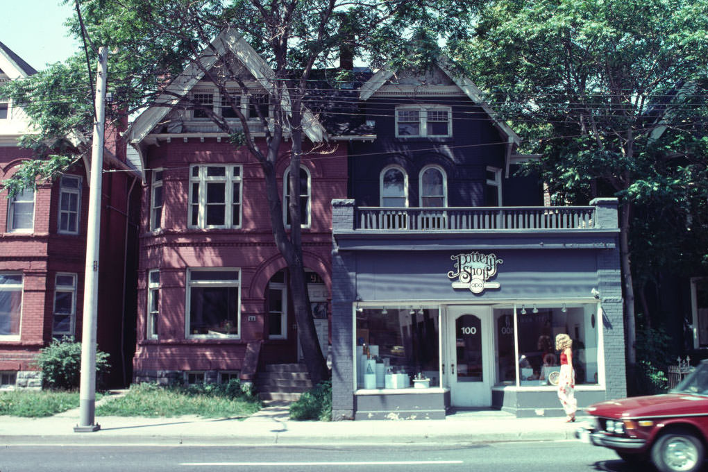 Lillian Weiss Antiques - 110 Avenue Road, 1976
