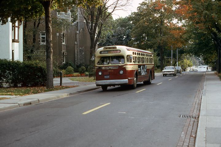 TTC Rosedale bus nb on Glen rd at Highland Avenue, 1973