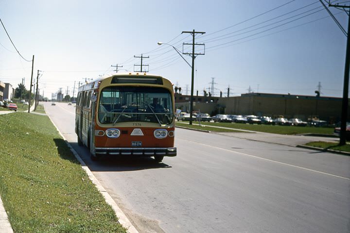 New TTC bus, 1973
