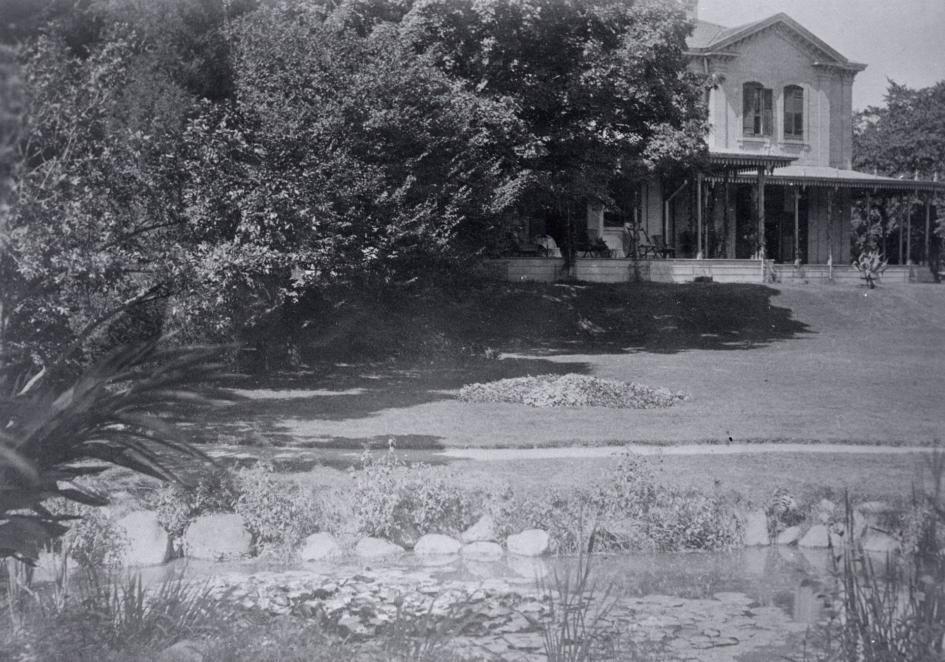 Beatty, William H., house, Queen's Park Cres. W., north of College St., 1900.
