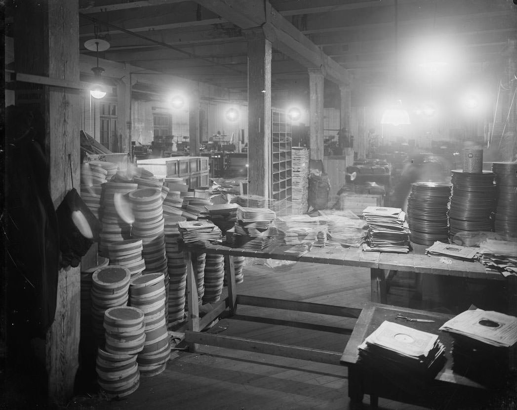 Inside of 363 Sorauren Ave., 1913.