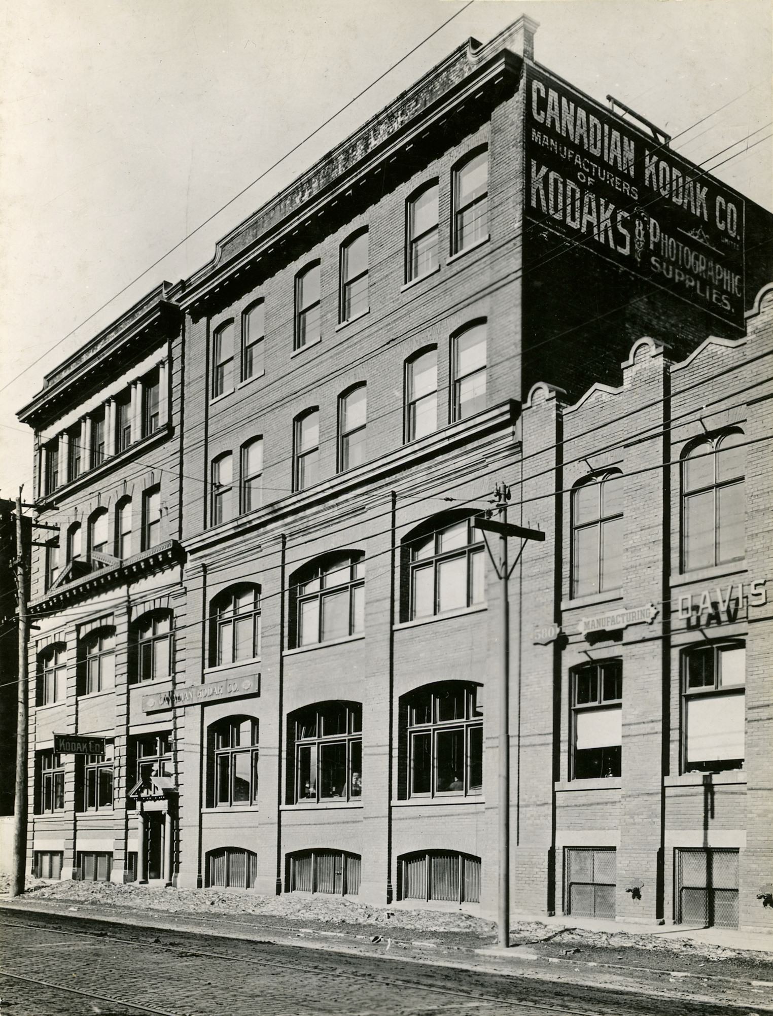 Canadian Kodak Co., Ltd., King Street Premises from 1901-1917, Frontal view, 588 King Street West, Toronto, 1926