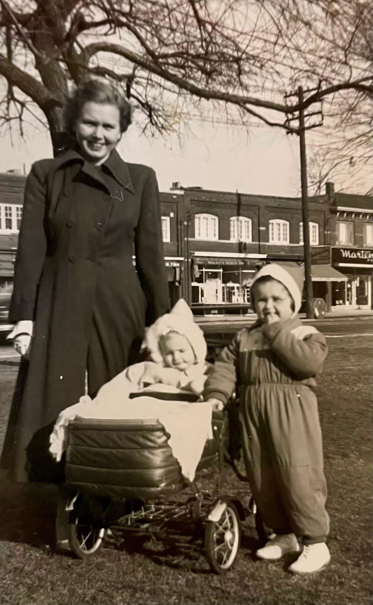 A mother with her child in East Lynn Park, 1950s