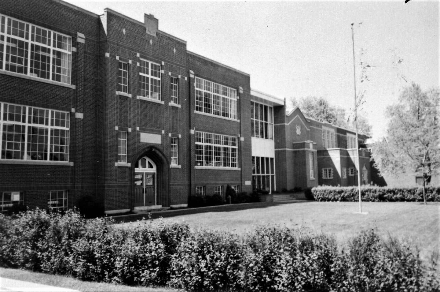 Oakridge Public School on the Danforth in Scarborough, 1953
