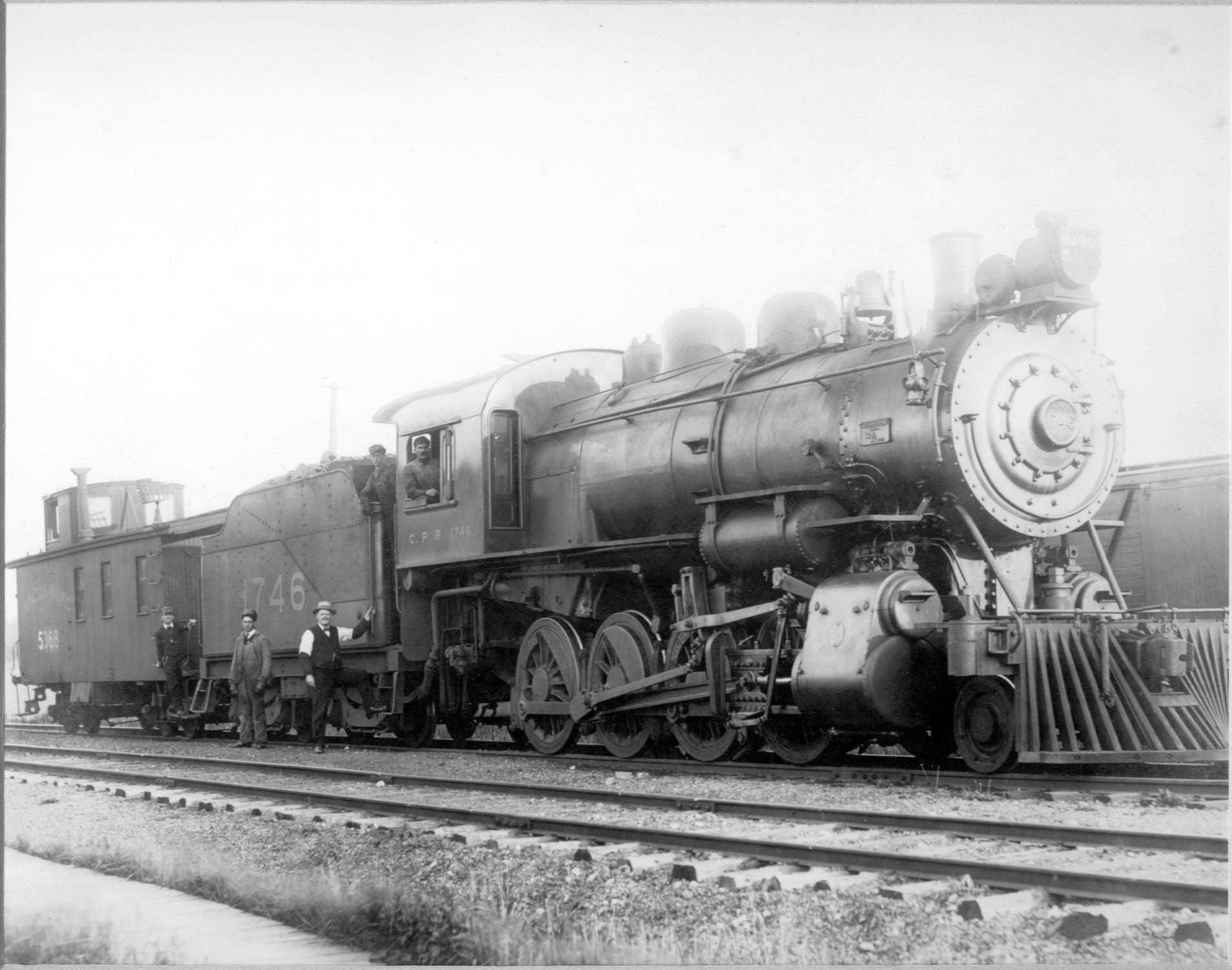 Train in Toronto area, 1920s