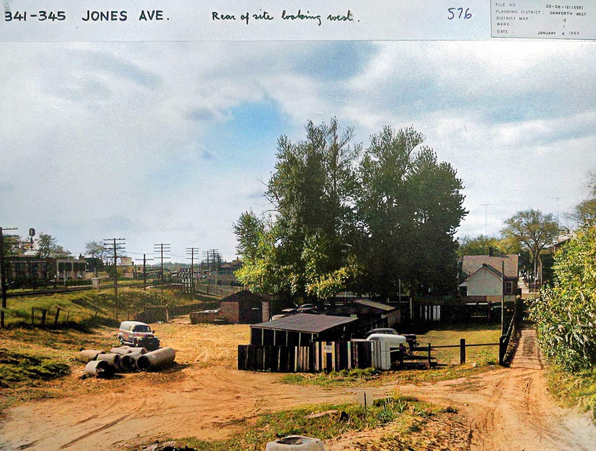 Jones Avenue, 1960s