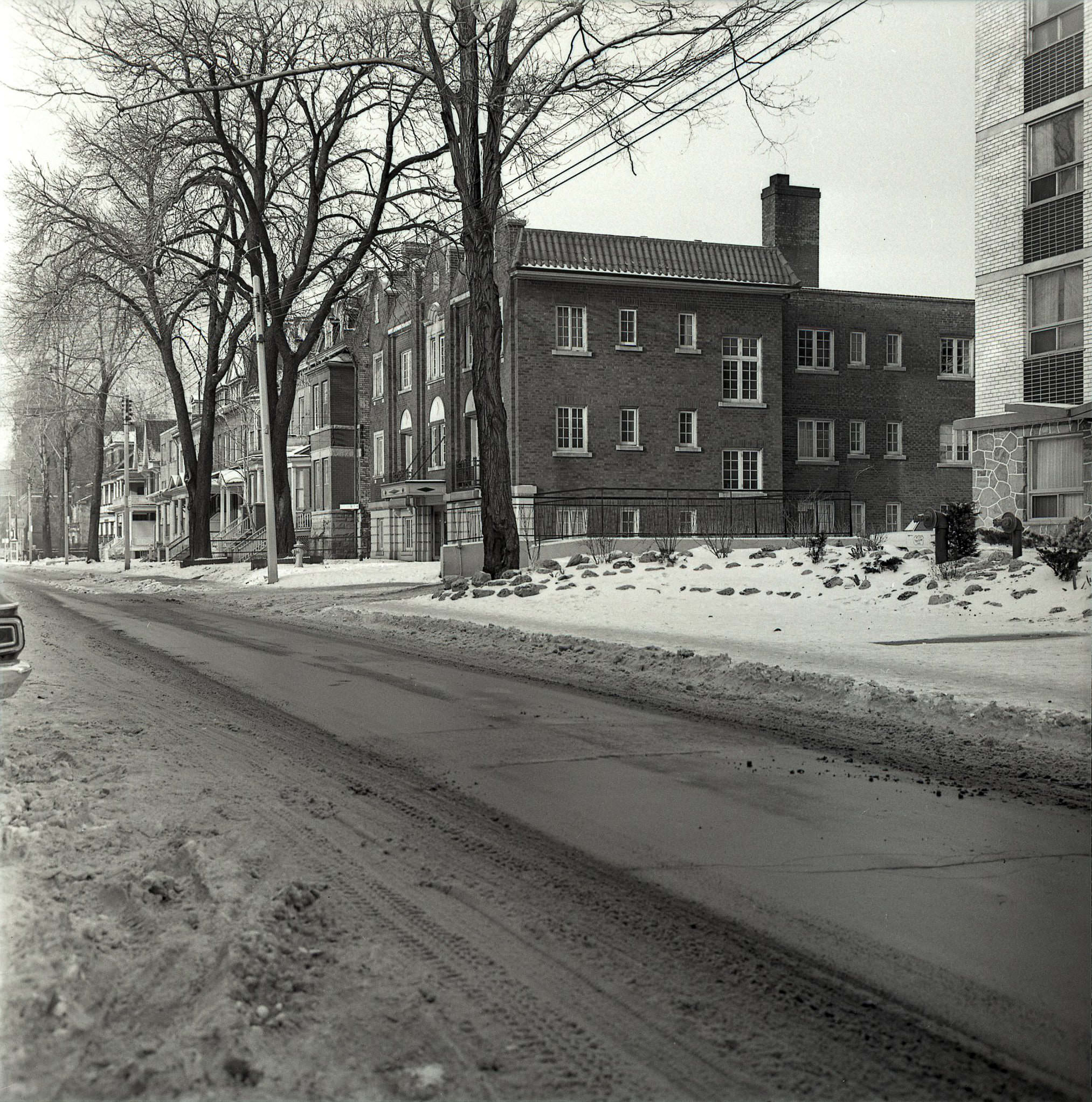 Gloucester Street, a little west of Church, looking west toward Yonge, 1964.