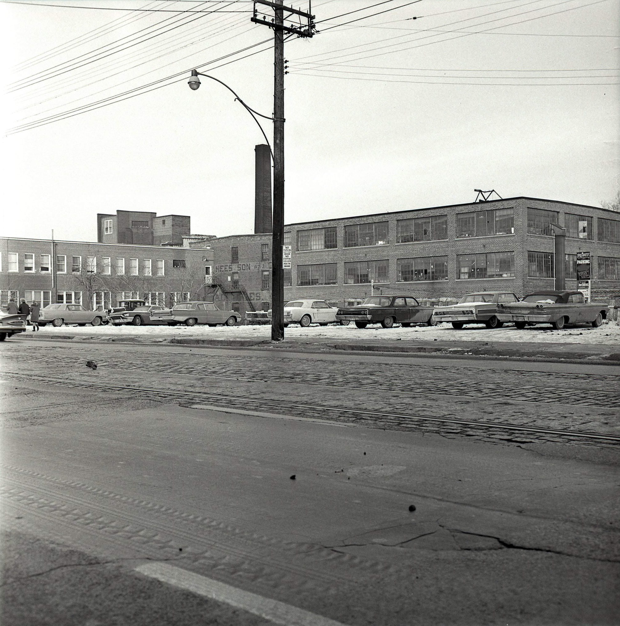 North side of Davenport Rd., between Bedford Rd. and Avenue Rd., looking nw towards Bedford, 1964.