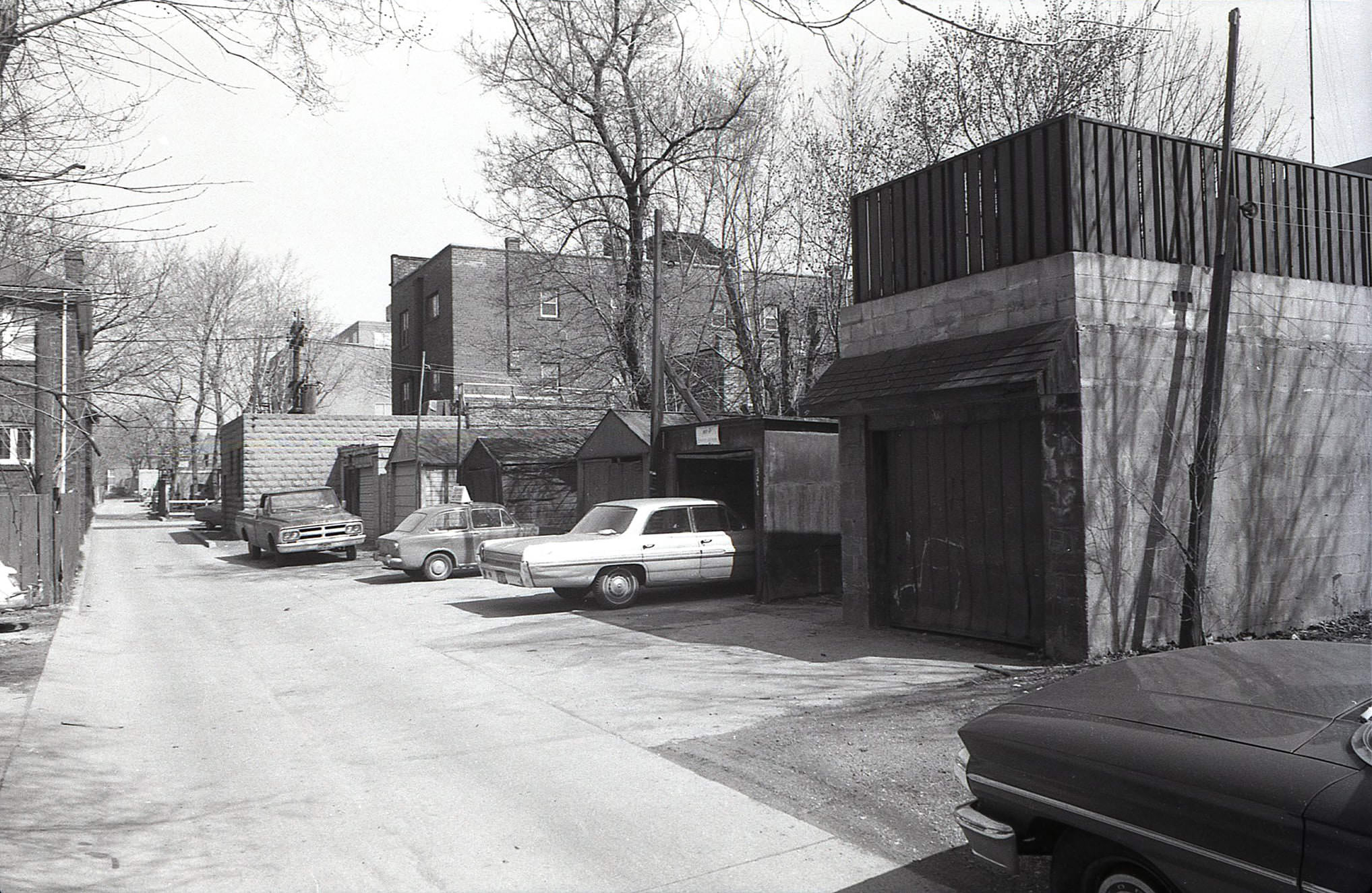 The laneway behind 3228-3250 Yonge (west side of the street), looking north from Cranbrooke Ave., April 1969.