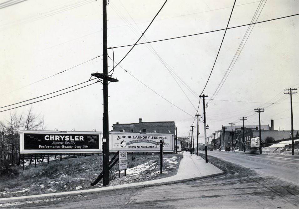 Bloor & Indian Road looking east, 1920s