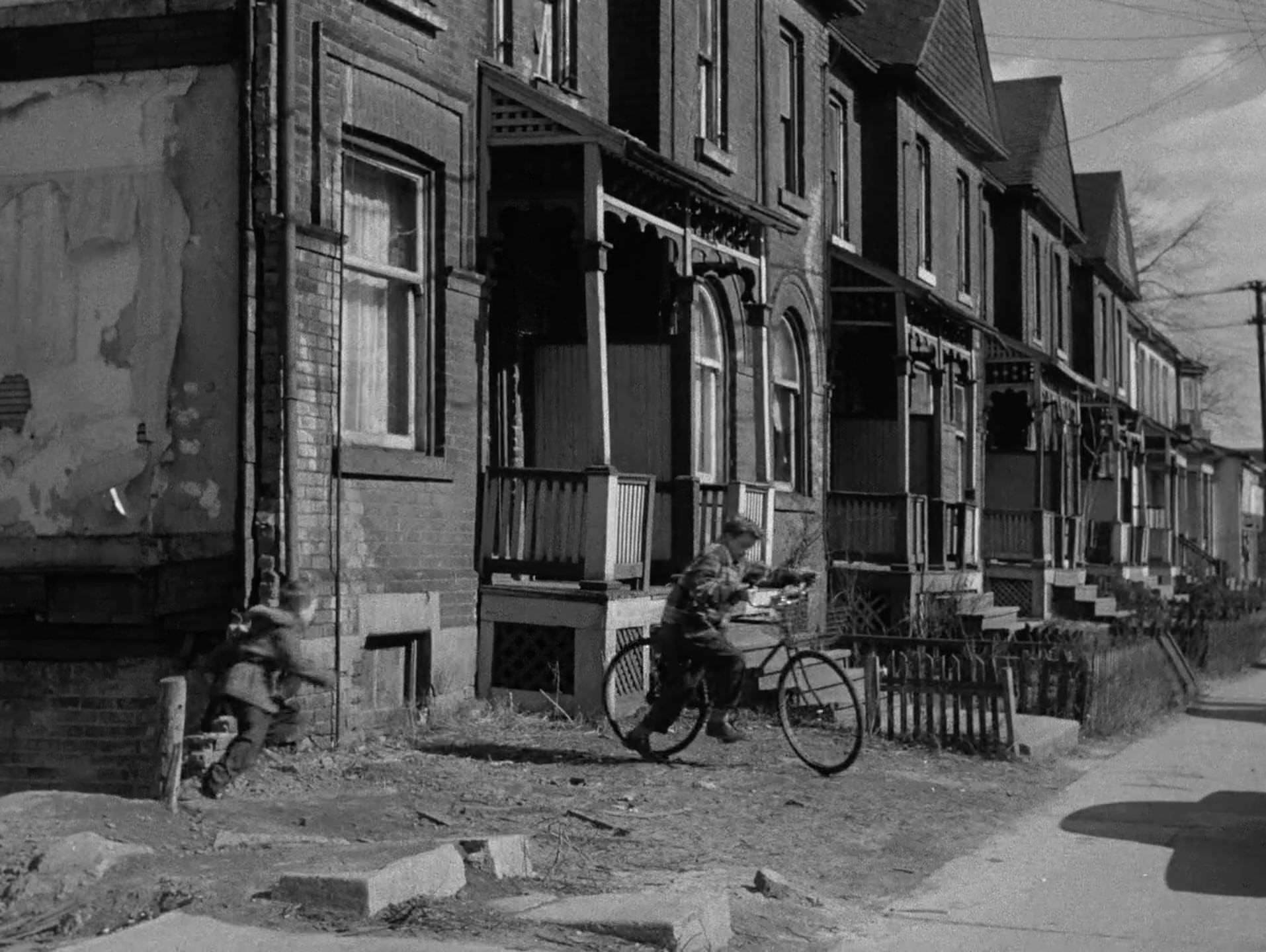 A still from 'Farewell Oak Street', the 1953 documentary film by Grant McLean, NFB.