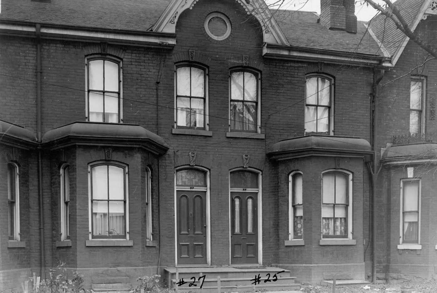 25-27 Oak Street - Nov. 10, 1947