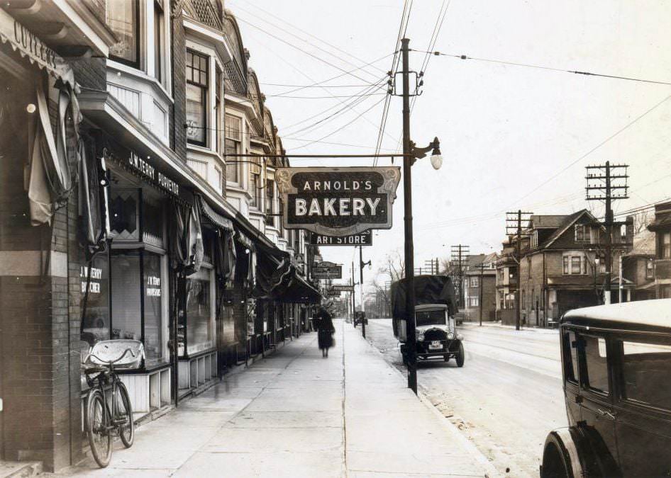 Arnold's Bakery - 369 Roncesvalles Avenue, 1928