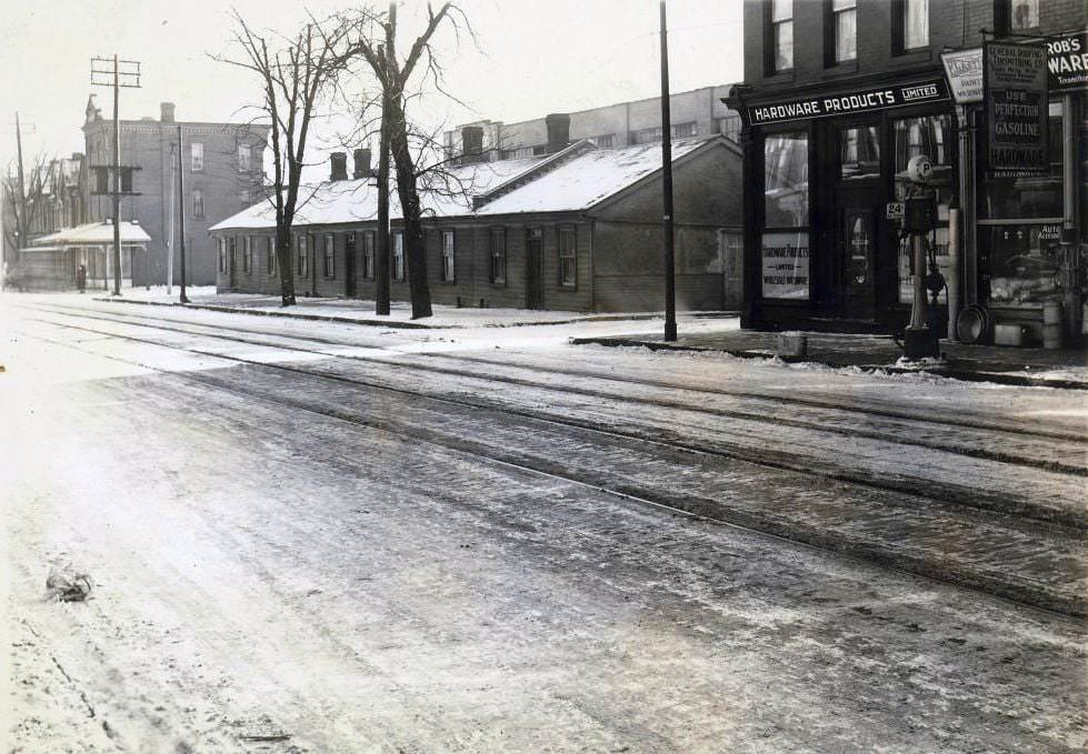 Dundas Street & Milan Street looking southeast, 1920s