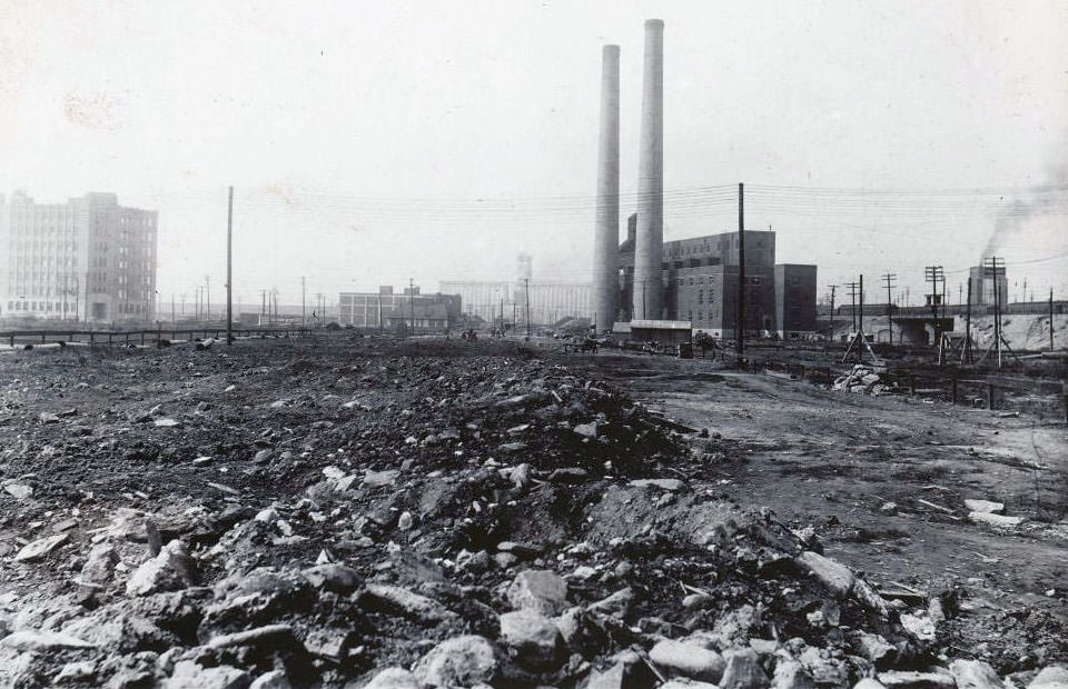 Old Toronto Hydro Scott Street plant, 1928