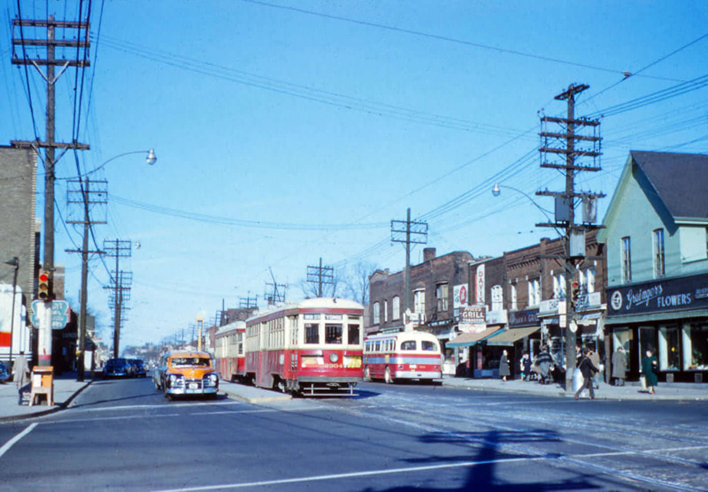 Yonge St. & Davisville Ave., a view looking north, 1954.