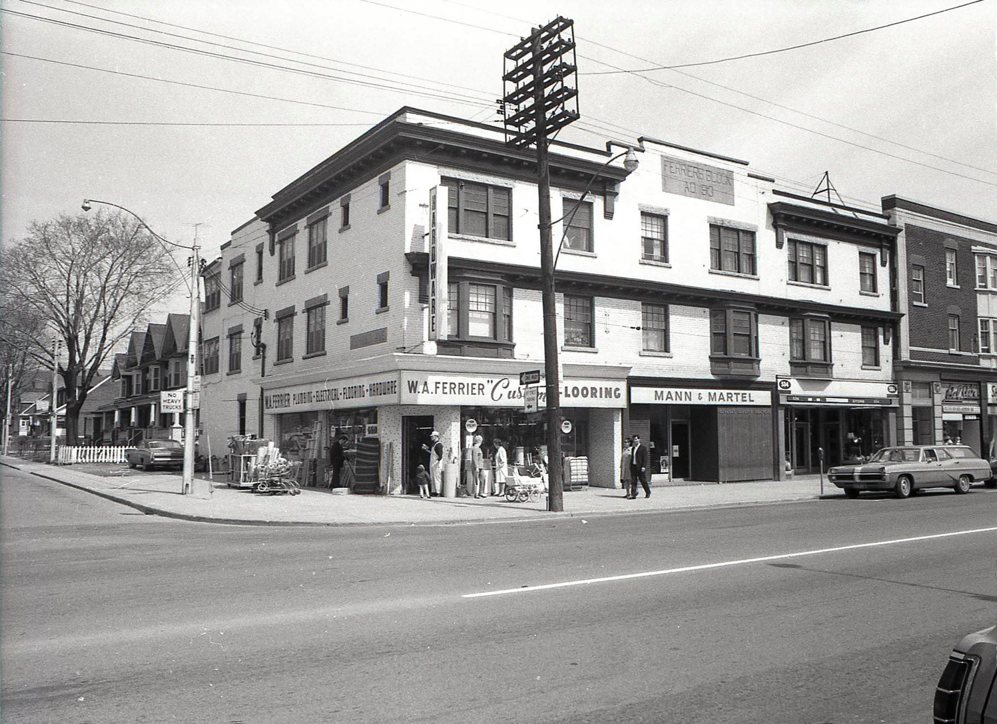 Ferriers Block, 526-536 Danforth Avenue, 1969