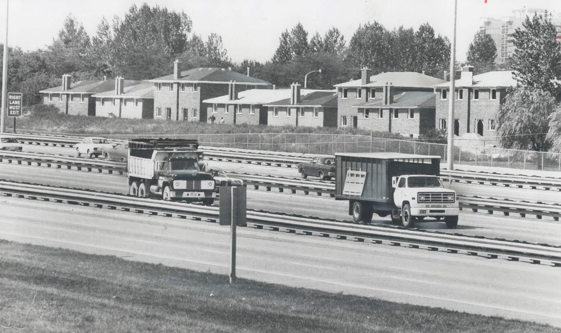 18 Semi-detached houses being built on the north side of Highway 401 near CFTO television station on Snowhill Cres, 1975