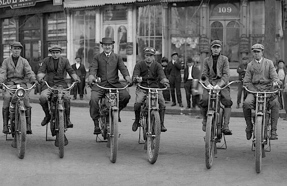 A Look Back: Historical Photos of Norfolk in the 1910s
