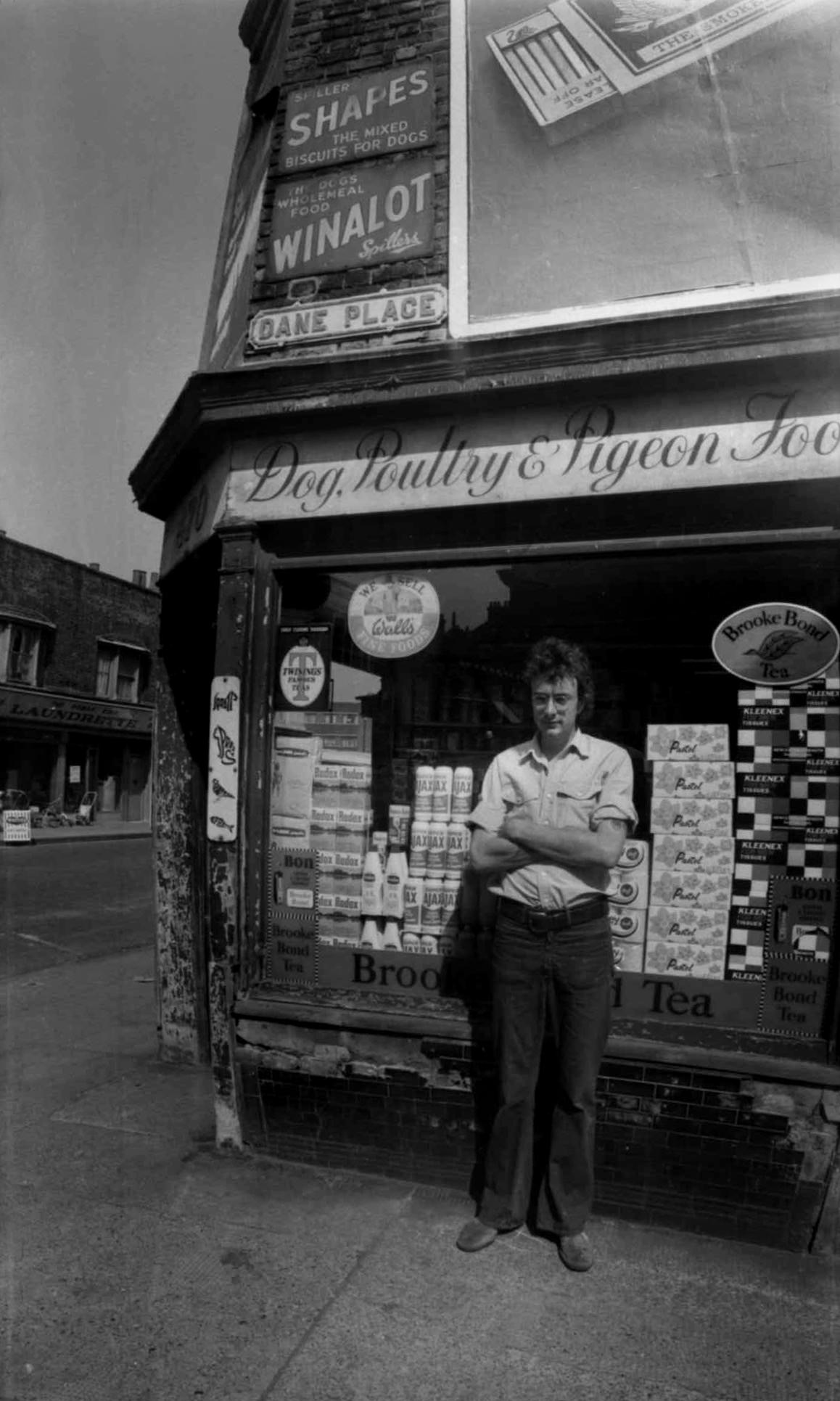 The Heart of the East End: Shops, Shoppers, and Shopkeepers in London's Multicultural Neighborhood in the 1960s