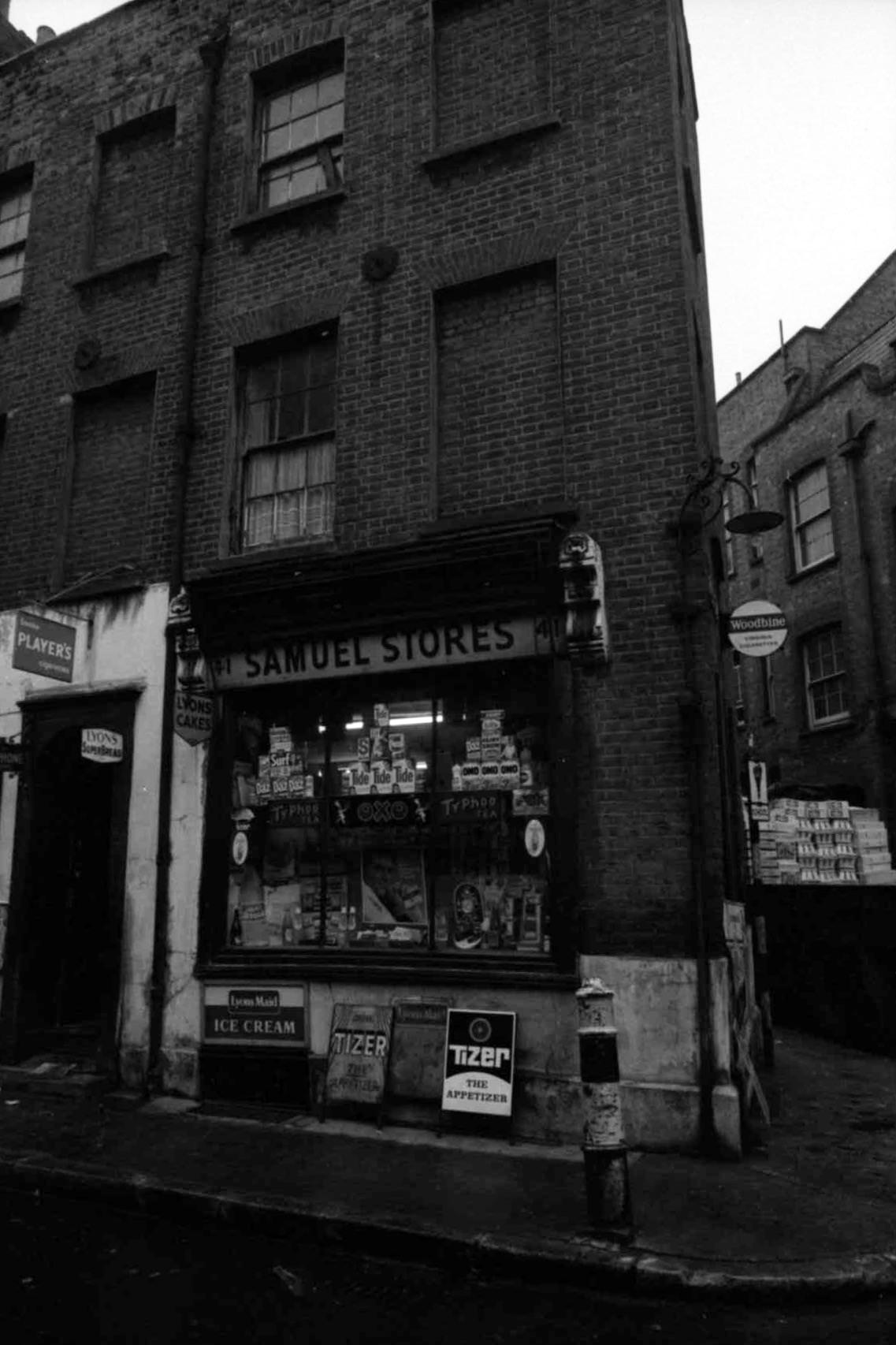 The Heart of the East End: Shops, Shoppers, and Shopkeepers in London's Multicultural Neighborhood in the 1960s